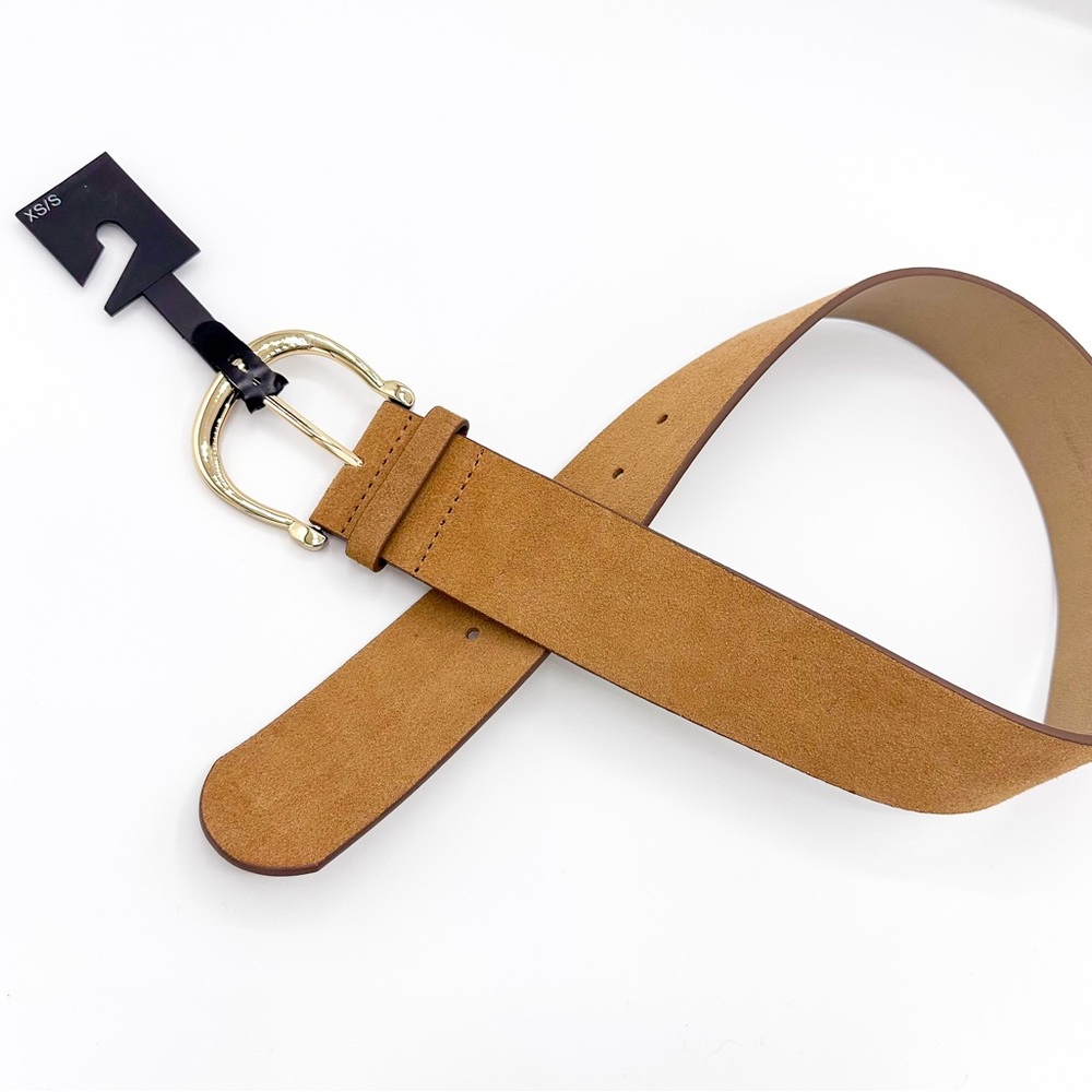 Express Camel Brown Leather Belt with Gold Buckle - Picture 2 of 4